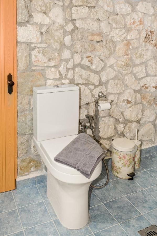 Stone House In Olive Grove - Former Denis Stone Villa Трапезаки Екстериор снимка