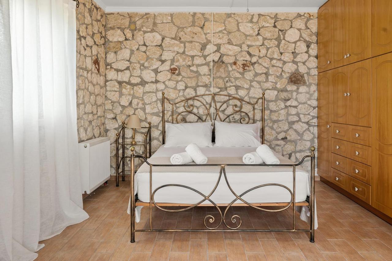 Stone House In Olive Grove - Former Denis Stone Villa Трапезаки Екстериор снимка